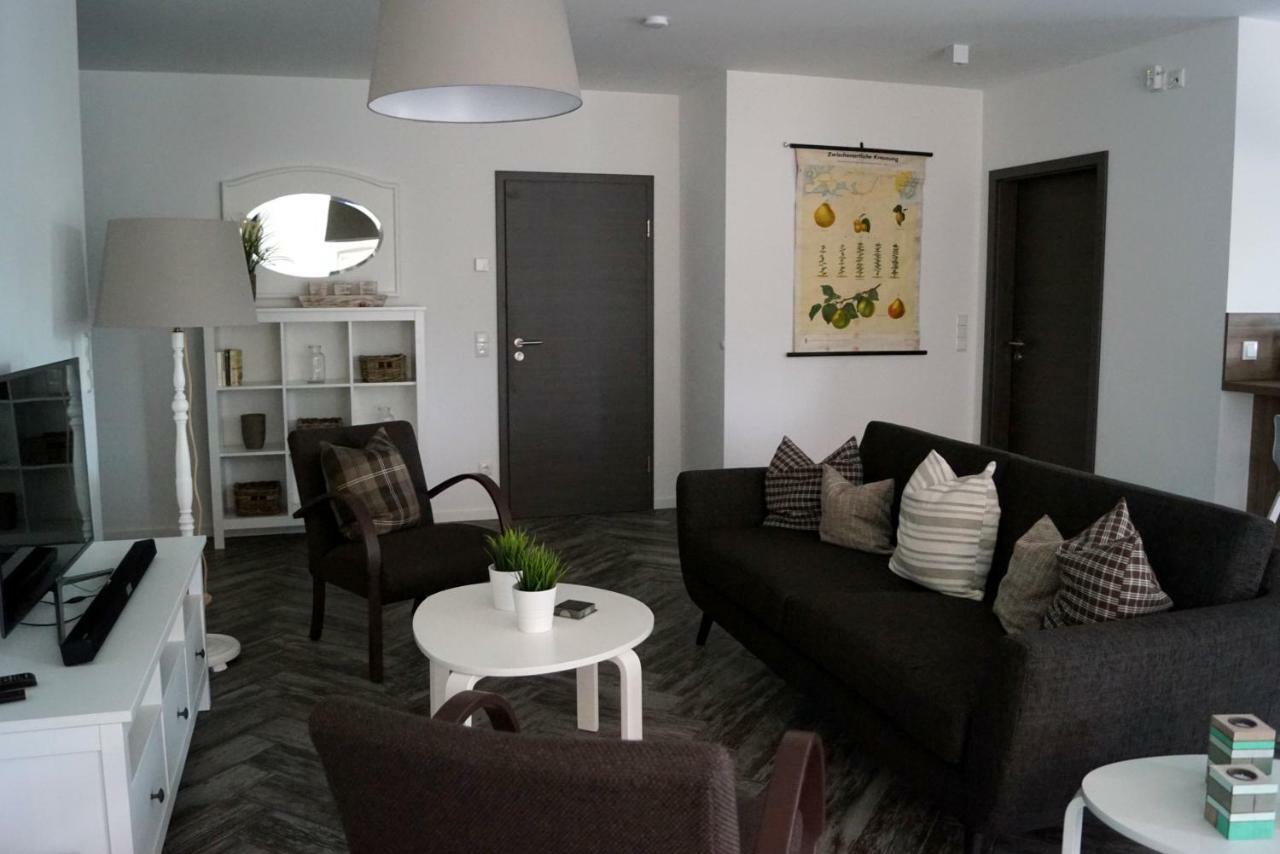 Ferienhaus Hirtenstaller Duene บือซุม ภายนอก รูปภาพ